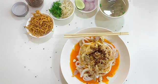 Depot-Road-Zhen-Shan-Mei-Claypot-Laksa